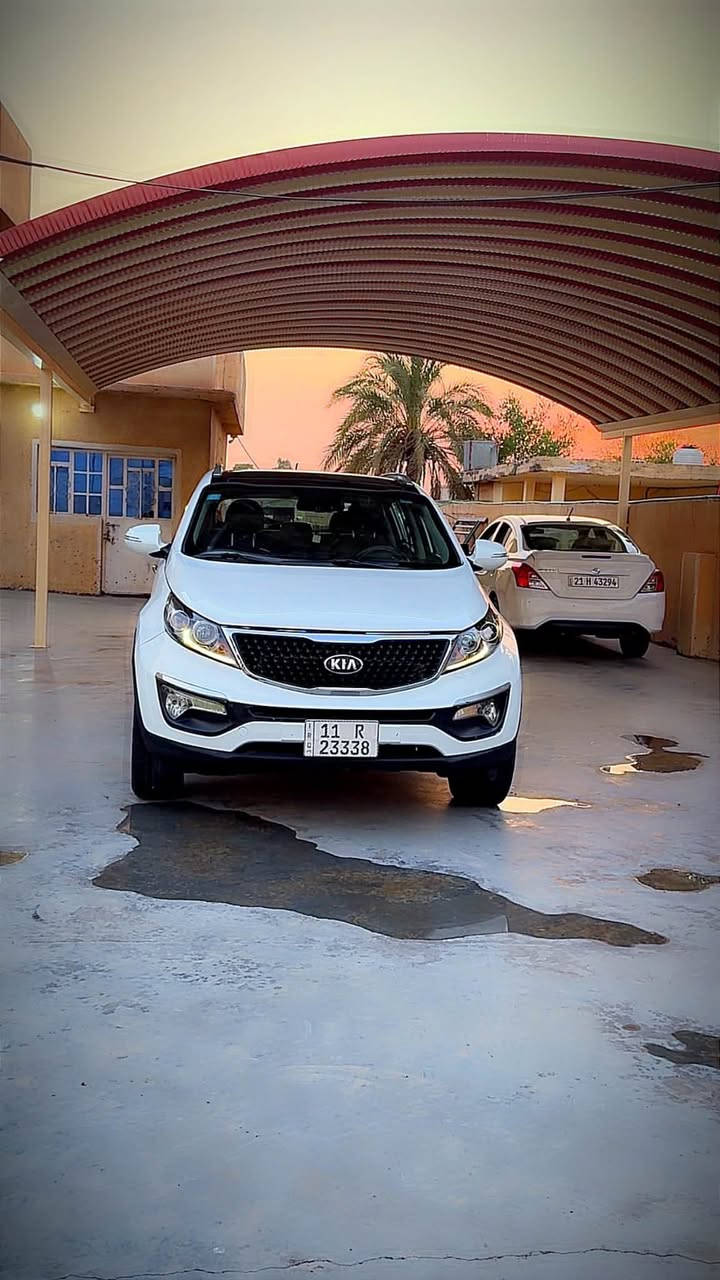 سبورتج ٢٠١٤ خليجي
سلام عليكم للبيع سبورتج ٢٠١٤ خليجي 

فول مواصفات 

بصمة بانوراما كشن كهرباء داخل جلد 

شاشة كامرا حساسات لايت لد 

بك لد ومعروفة مواصفاتة 

ماشية ٢٠٠ بيها صبغ ٤ قطع 

السعر ١٣٠ وبيها مجال 

ترهم بمدة او قسط او مراوس

العنوان بغداد زيونة

للاستفسار ***********
