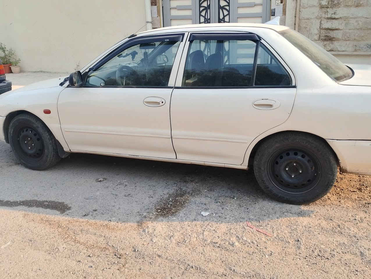 بروتون للبيع اتوماتيك موديل 2004 محرك بداية نفخ كير شرط إني الشرعي رقم مسطره جديد.السعر 43 بيها مجال.الاتصال على الرقم/***********/كورك ***********
