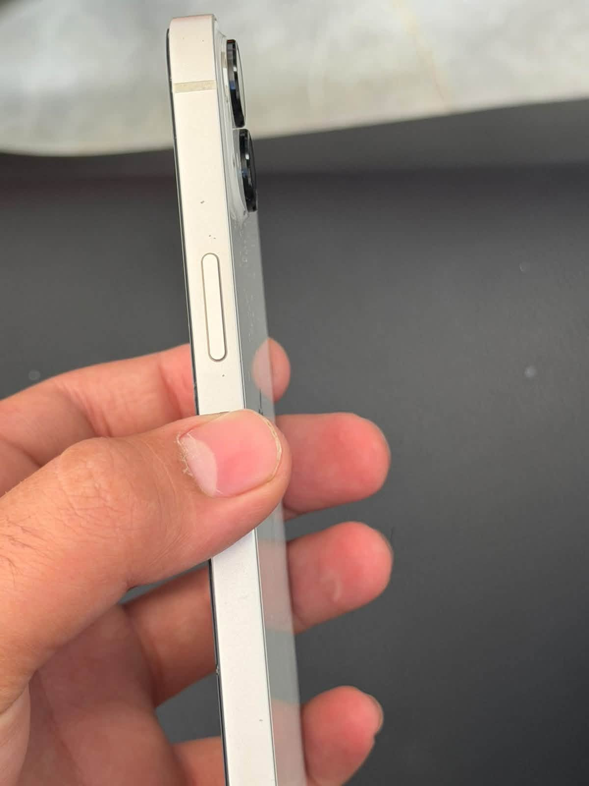 السلام عليكم
للبيع iPhone 13

• سعة 128GB
• يدعم 5G
• Face ID شغال
• الكاميرات كلها شغالة
• السماعات والمايك شغالات
• بطارية 81%
• الجهاز بحالة جيدة جداً
• يوجد خدش بسيط جداً بالشاشة
• iCloud مفتوح وجاهز للمستخدم الجديد
• بدون كارتون + مكفول من كلشي السعر 420وبي مجال لل شراي

للاستفسار مراسلة واتساب فقط ***********

نص مكتوب في الصور:
- 4:35
- Battery Health & Charging
- Batteries, are consumable components that become less effective as they age.
- Learn more...
- Maximum Capacity
- 81%
- This is a measure of battery capacity relative to when it was new. Lower capacity may result in fewer hours of usage between charges.
- Peak Performance Capability
- Built-in dynamic software and hardware systems will help counter performance impacts that may be noticed as your iPhone battery chemically ages.
- Optimized Battery Charging
- To reduce battery aging, iPhone learns from your daily charging routine so it can wait to finish charging past 80% until you need to use it.
- Clean Energy Charging
- In your region, iPhone will try to reduce your carbon footprint by selectively charging when lower carbon emission electricity is
- 4:35 Ringer Name iPhone > iOS Version 27.0 > Model Name iPhone 13 Model Number MLND3J/A Serial Number P27FD2T472 Coverage Expired Songs 0 Videos 9 Photos 113 Applications 28 Capacity 128 GB