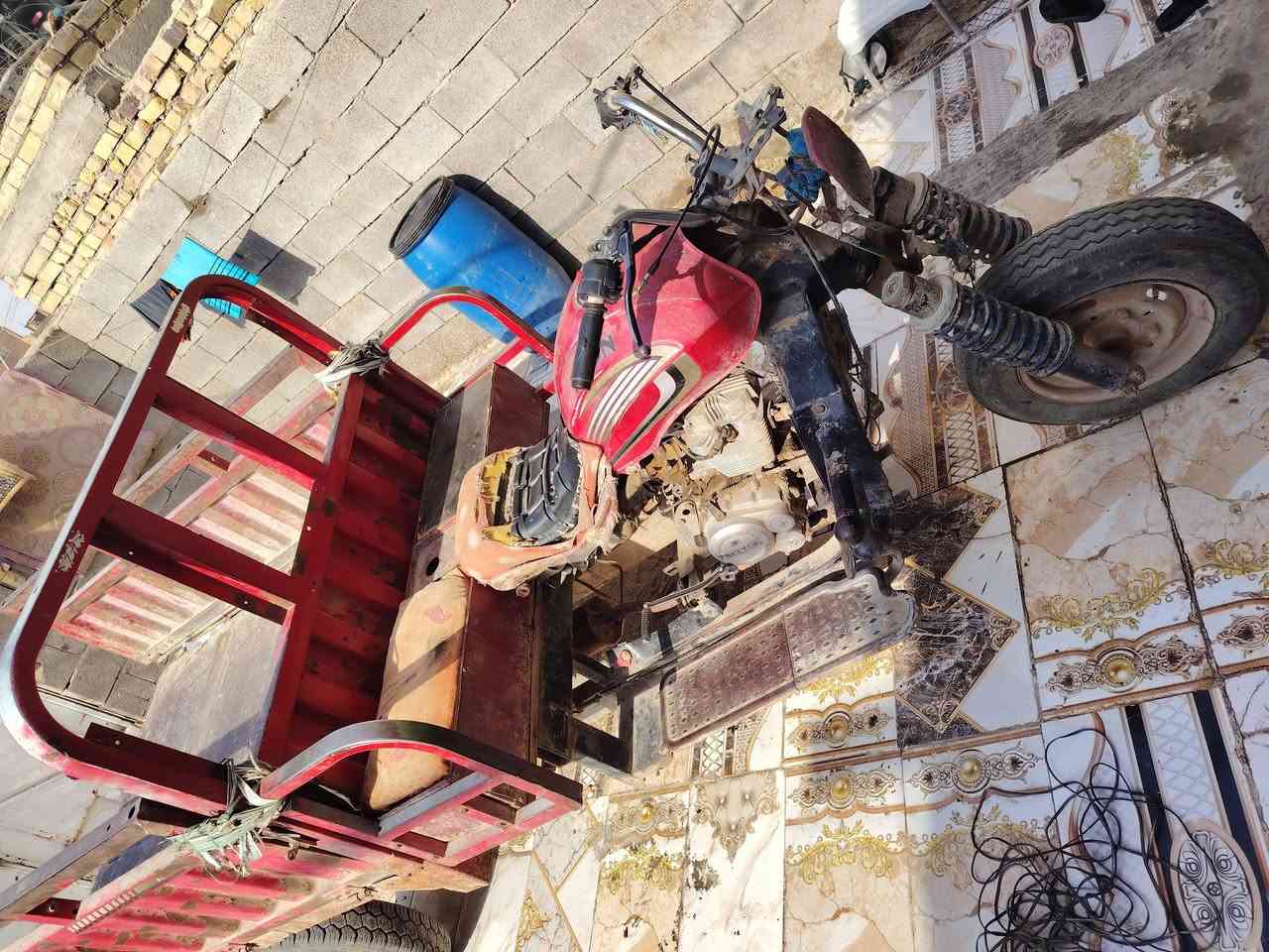 سلام عليكم ستوته همر البيع بدون وراق شاصي مكفول تصل ***********
