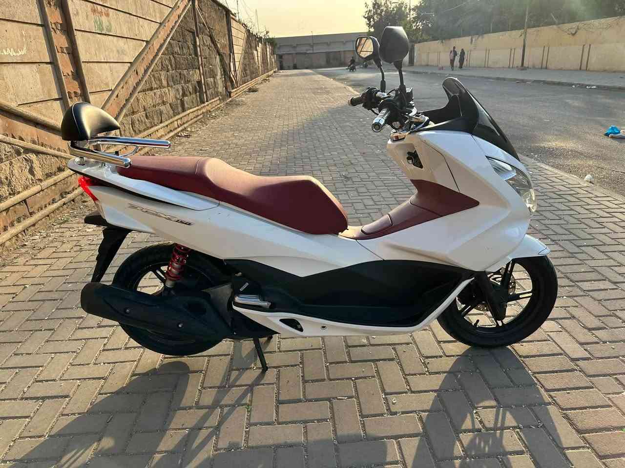PCX • ١٥٠ • ١٤الف