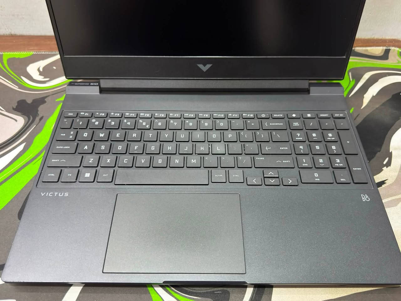 لاب توب كيمنك 
Gaming laptop
Hp victus 15.6
R5 5600h
Rx6500m (بقوة rtx 3050 مال لاب توب)
16 ram 8x2
512 ssd m.2
FHD 1080 144hz
معجون حراري مبدل قبل شهر مال المعالج والكرت
الكامرة مال لاب توب واكفه وكفت من بحدها ماعرف ليش
كارتونه موجوده سعر 800 الف بي مجال
مكان بغداد العطيفية 
***********
