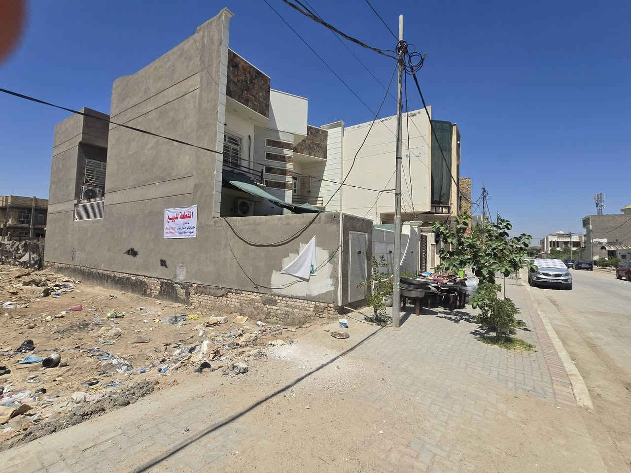 أرض ٢٠٠م • واجهة ١٠م • حي الجامعة شارع سوات