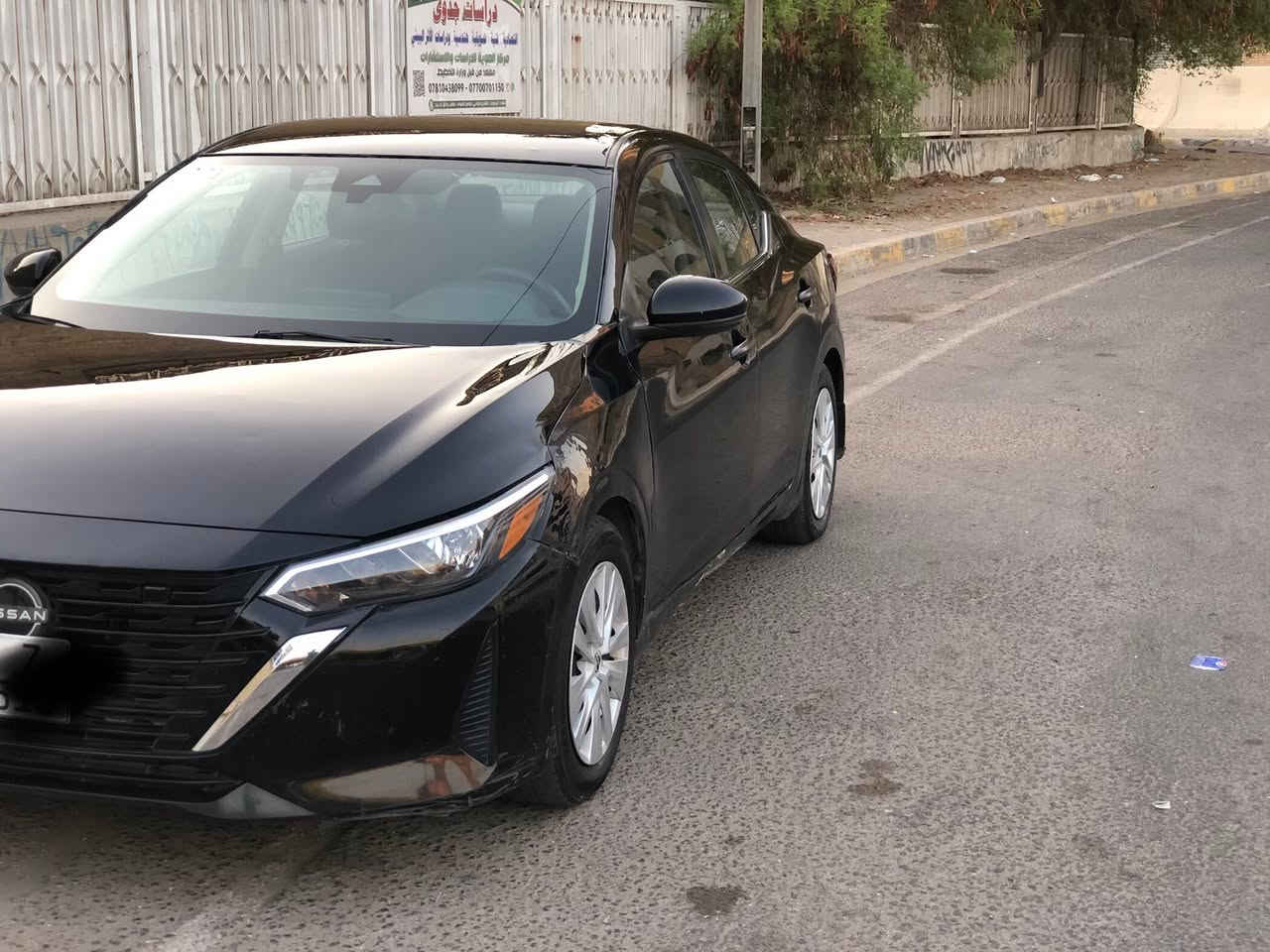 نيسان سنترا للبيع فقط موديل ٢٠٢٤ لون اسود 
حادث باب السايق والجاملغ الامامي وشويه من التكمه والدوسه صور الحادث مرفقه
وبل عراق صار بيه صبغ قبق جنطه 
مكانين بارد او ثلاث بارد بسيط 
مواصفات عاديه شاشه تحكمات رادارات كامره خلفيه حساسات خلفيه 
ماشيه تقريبا ٥٥ الف ميل 
السعر ١١٧ والشراي يشلع عيني مكاني بغداد الدوره 
***********
