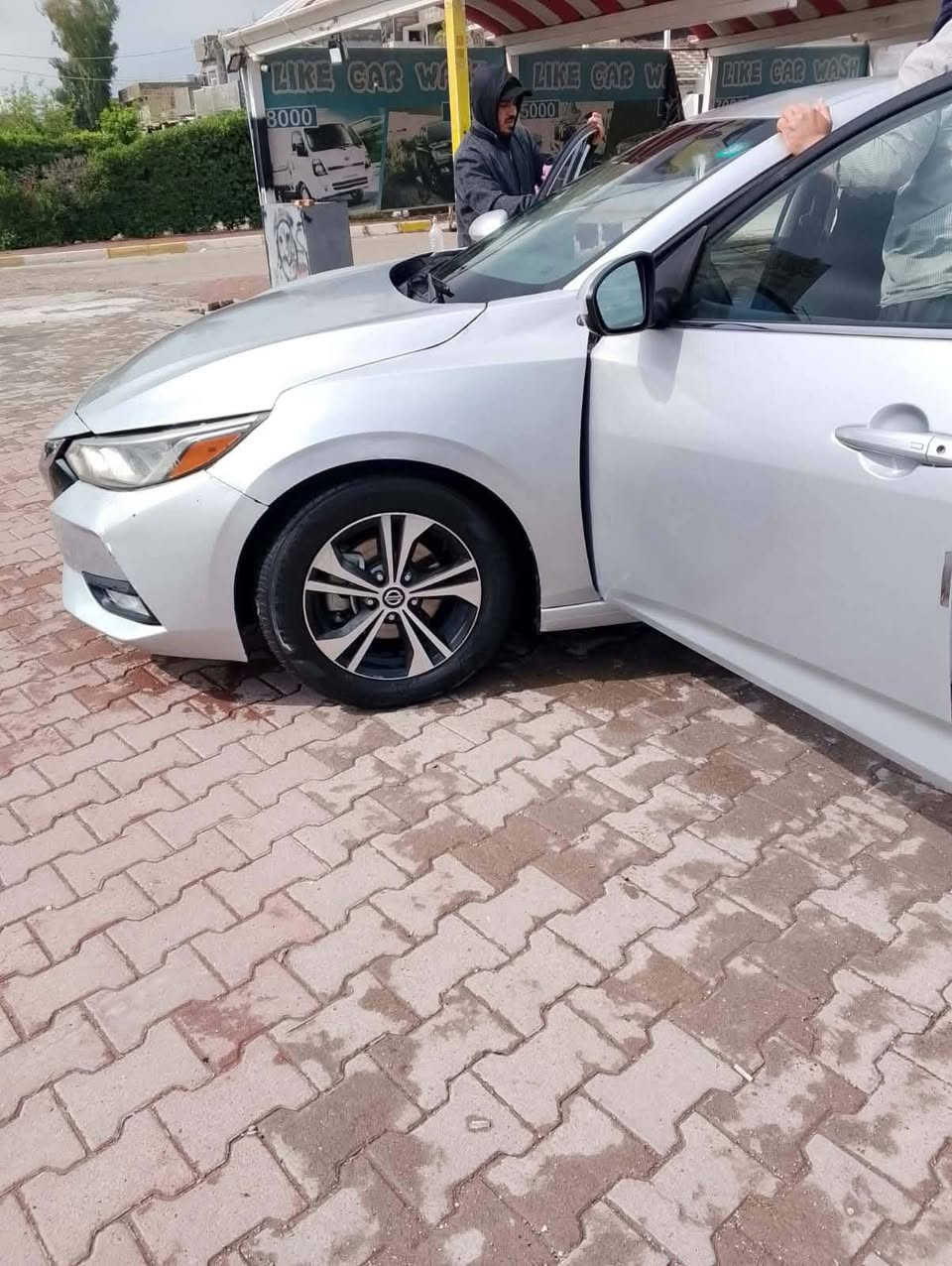 فول مواصفات
بيهه فقط 3قطع
كير مكينه بل شرط 
تايرات جديد 
دفتر بانزين
سياره رقم جديد وبسمي بشرط لتحويل
سعر 120

SV
موديل 21
وشرط لتبريد
وترهم مرواس ويا سياره تكسي
***********

