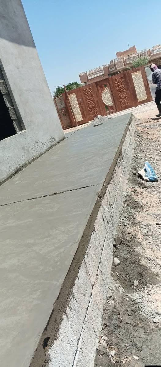السلام عليكم يوجد لدينا صب جاهز او صب مركزي   باسعار مناسبه مع شغل رقم واحد تريد بالمتر تريد  بالمكعب تريد كادر متكامل ايش عندك صب اتصل وتدلل عندك ارضيه حوش او صبه حوش او صبه سيراميك او صب لاش او داير مال بيت او قدمت بيت او عندك صبه صحيات او صبت من هولات بيت شرط مواد  نهريه وشرط جبنتنا ماس تم صب داير مال بيت او قدمت بيت في قريه الخضرانيه مع سقل مالج (***********)
