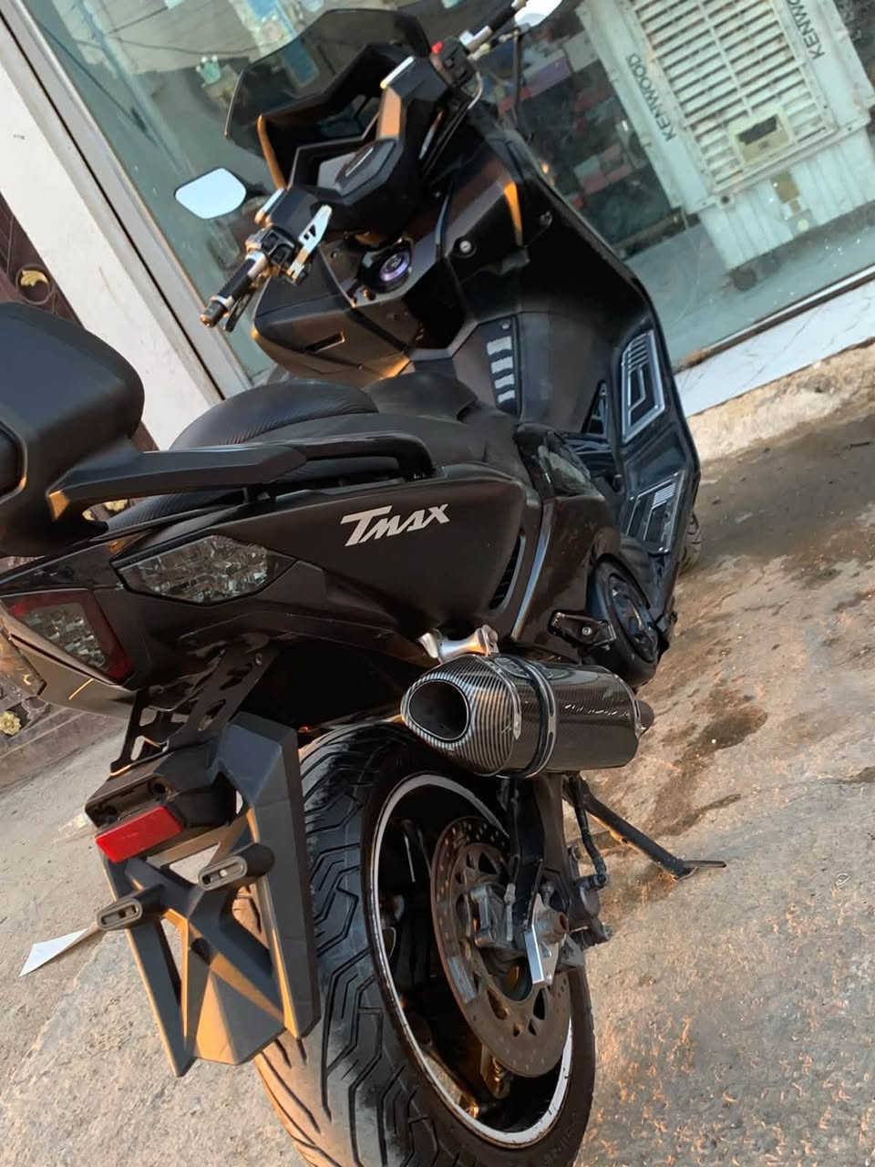 مكلف بل نشر
T max مديل14 
ماشية ٣٥ كفالة عامة من كل شي  صلنصة بلادي موجودة  مكاني بغداد بلديات سعرهة مناسب مقارنا بل سوك***********
