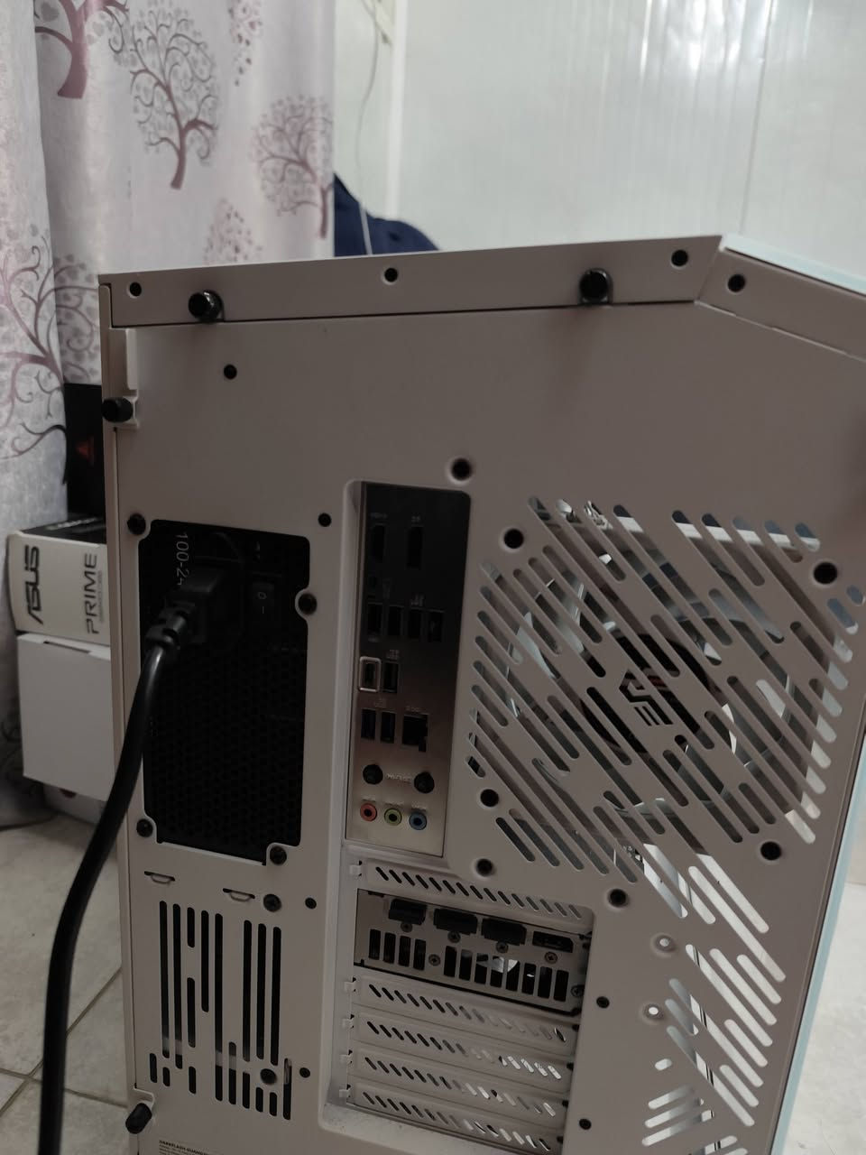 السلام عليكم كيس للبيع
Gpu / Rtx 5070 ti Asus prime 16 G
Cpu / R79800x3d
M.B /  B840. Plus wifi asus
RAM /Tforce ddr5 32 (16*2)G 6000 hz Rgb
M.2 predatator 1tb m.2 gen4 (w6200,r7200) عدد 2
PSU / 850w segotep 80 fullmodular gold
Case / dy450L dark flash pro
CPU COLOR / Color pro Flow 360
السعر 4 مليون و 100
السعر بي مجال ضمن المعقول
مكاني بغداد
كل كراتين القطع موجودة 
التواصل خاص او عالواتس 
***********
