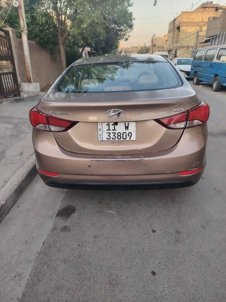 النترا موديل 2015 خليجي GLS
فول مواصفات السياره بصمة 1/1
مكينه 2000 دوش 
فتحه سقف 
اشاير بالمري 
مري شفط كهرباء 
شاشه وكامرة خلفية 
قطعتين تبريد 
فول تحكم استرين 
بيهة ٤ قطع صبغ بدون دواخل سونار مرفق
بل منشور شوف السونار واتصل
السعر 96 مكان السيارة بغداد حي العامل *********** بغداد, العراق
