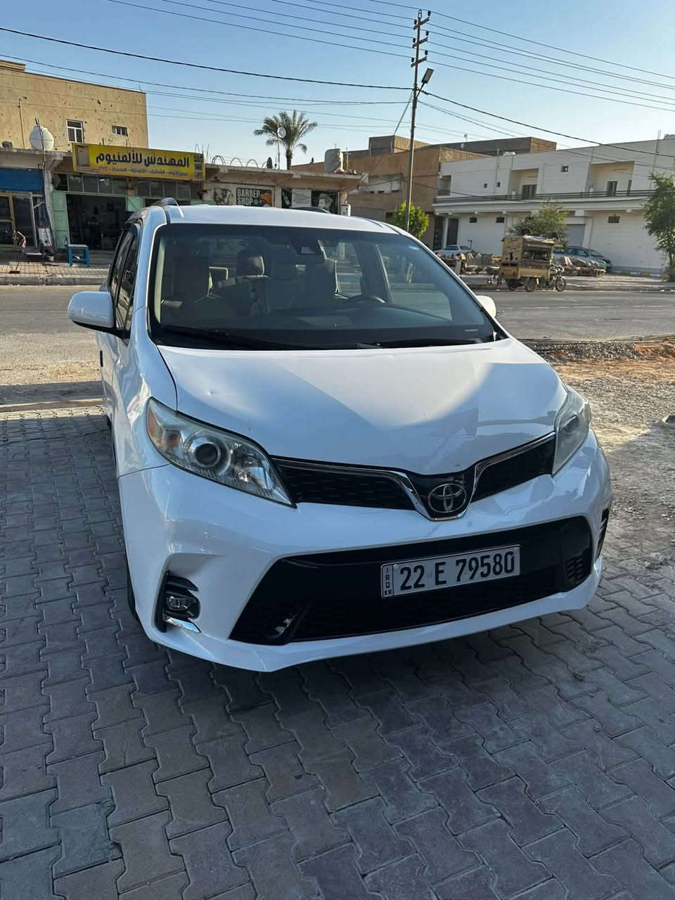 سينا 2019 للبيع 
رقم اربيل بأسمي 
ماشيه 150 ميل
بيها 3 قطع جاملغ خلفي وصندوق وجاملغ امامي عكس السايق 
مواصفات LE
مكان السياره الانبار 
***********
السعر 200$

نص مكتوب في الصور:
- BidFax.info