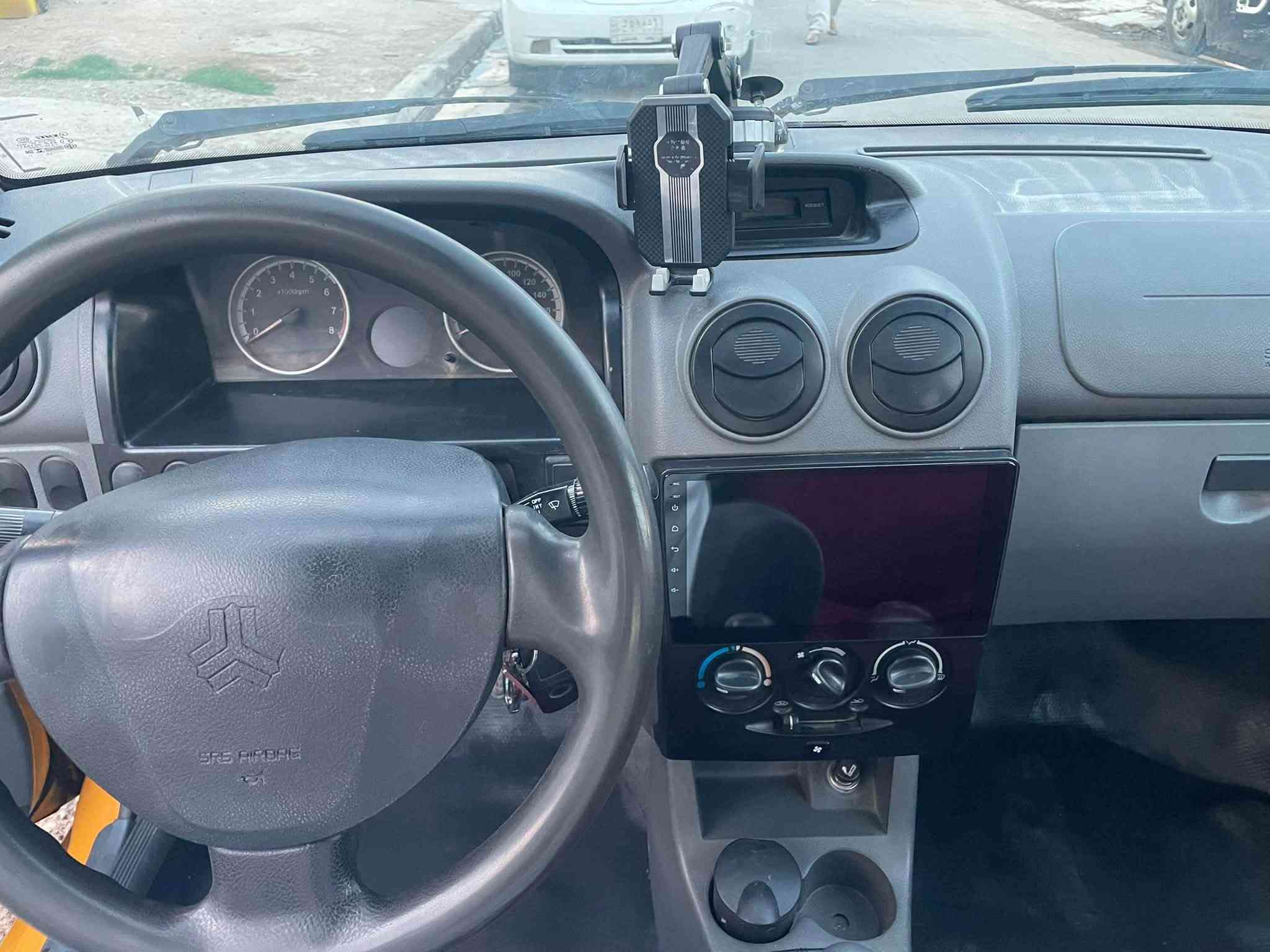 ٢٠١٨ • نظيفه • شاشه