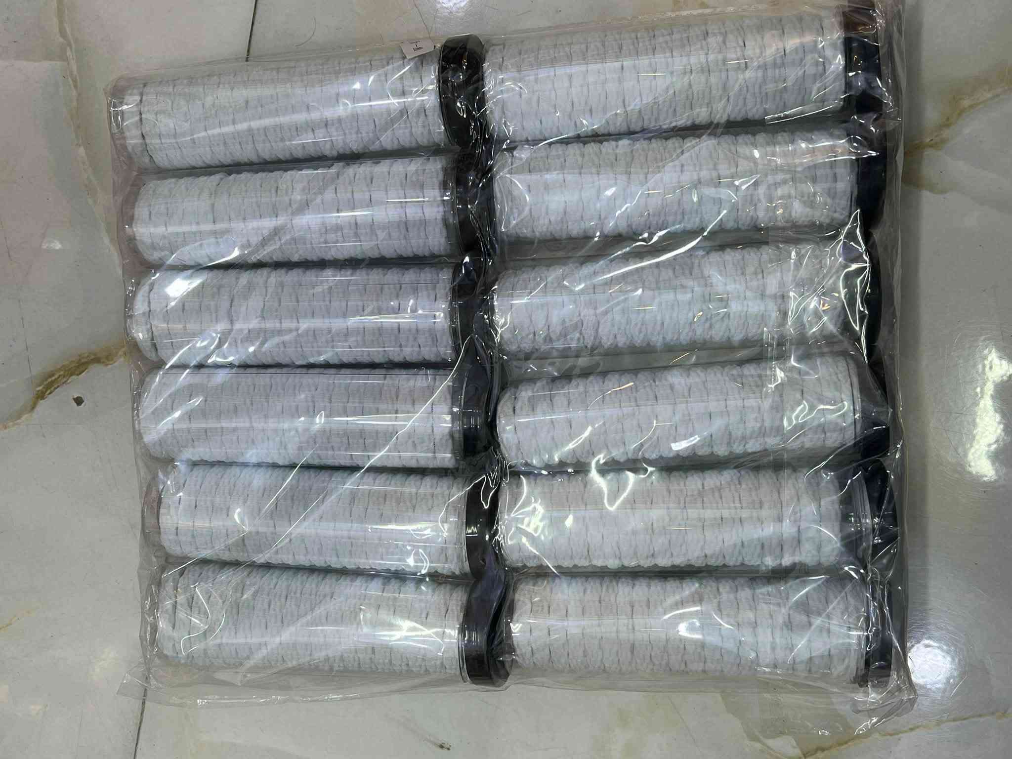 مستحضرات تجميل • لا تفاصيل