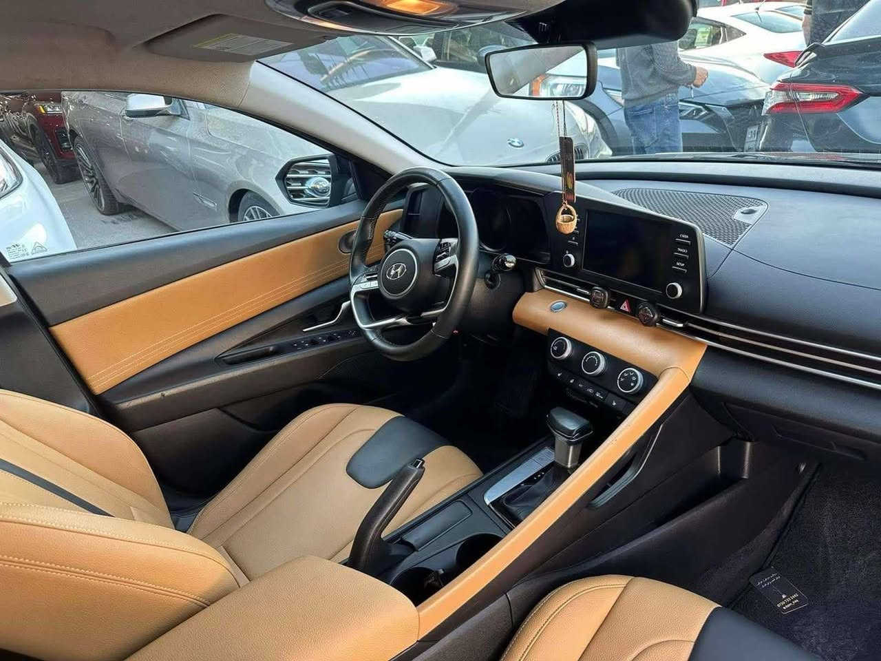 للبيع 
الانترا 2021 امريكي محرك تنفس طبيعي ٢٠٠٠ دوش كير cvt موصفات sel رقم اربيل سنوية ٢٠٢٧
الضرر موضع ب صور والسونار موجود بدون ايربكات بجم كبس صندوق كبس
كشنات جلد لونين جوزي مميز
كشنات تدفئ
استيرن تدفئ
بصمه وبصمه ابواب
تشغيل عن بعد
كروز مثبت
لادارات وسياقه شبه اليه
تحديد مسار
نقاط عميه ب مرايا
لايت زينون منضومه
بطاريه جديده قبل ١٠ ايام مبدل
زوج تايرات جديد قبل شهرين مبدل
طخم جديد
ماشيه ١٤٥ الف كيلووو
90الف مايل
السعر 129ورقه 
ابدل دهن كير كل ٦٠ الف ع موعد
🔴 التواصل 
واتس اب ***********
***********
