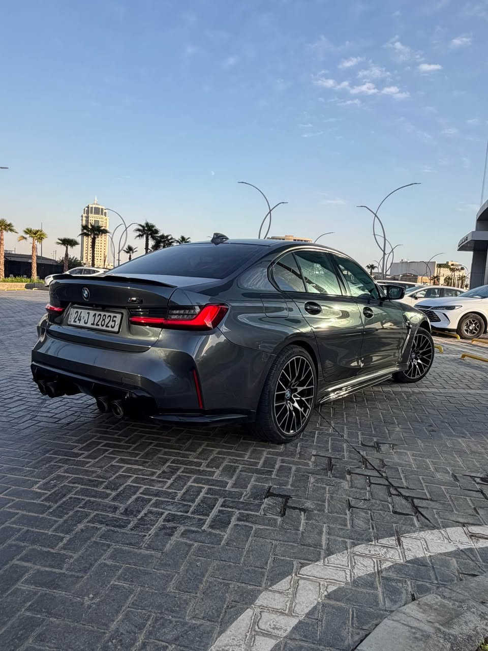 Bmw 330i 2021 
کامل کیت M3 بەستراوە کامل کەمالیات مەسرەفێکی زۆری لێکراوە
چاملخ بۆنیت لێدراوە ، ٣ پارچەی پێشی کرایتە M3
شانسی بەطانە بەشەرت ایرباک سیستەمە 
گێڕ مەکینە بەردی گزۆز ڕادار بەشەرت
٦٩ مایل ڕۆشتووە
٢٠٥ وەرەقەو مەجالێکی بەسیت 

کامل
محدث M3 ضربة جاملخ بونید تحدیث ٣ قطع امامي یعني سیارة بس ٣ قطع صبغ باقي مکفول
بدون دواخل شاصي بطانة بشرط ایرباک سستم 
کیر محرک کلە بشرط ماشي ٦٩ میل
سعر ٢٠٥ ورقة مجال بسیط

اربیل 

*********** 
***********
0️⃣7️⃣5️⃣0️⃣1️⃣7️⃣4️⃣4️⃣4️⃣8️⃣5️⃣ أربيل, العراق
