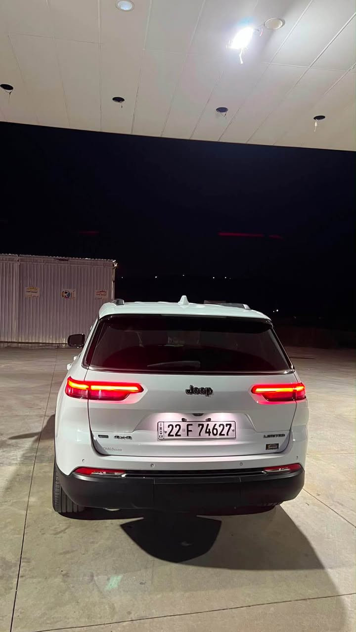 Jeep grand sheroke limited large

جیب لمیتید لارج ٢٠٢٢
شەریکە هارلم
بێ بۆیاغ بێ تەعدیل
٣٨ کم رۆیشتووە
گیر مەکینە بەشەرت
بەس بۆنیتەکەی کەمێک تەزرەی هەیە

واتساب 
***********

جیب لمیتید لارج ٢٠٢٢
شريكة هارلم
بدون صبغ بدون تعديل
٣٨ كم ماشي
شوية عالوب بل بنيت
باقي بشرط

واتساب 
***********
٣٥٠$ بی مجال شقلاوة, أربيل

نص مكتوب في الصور:
- 84 LTE 12:17 إرسال رسالة...