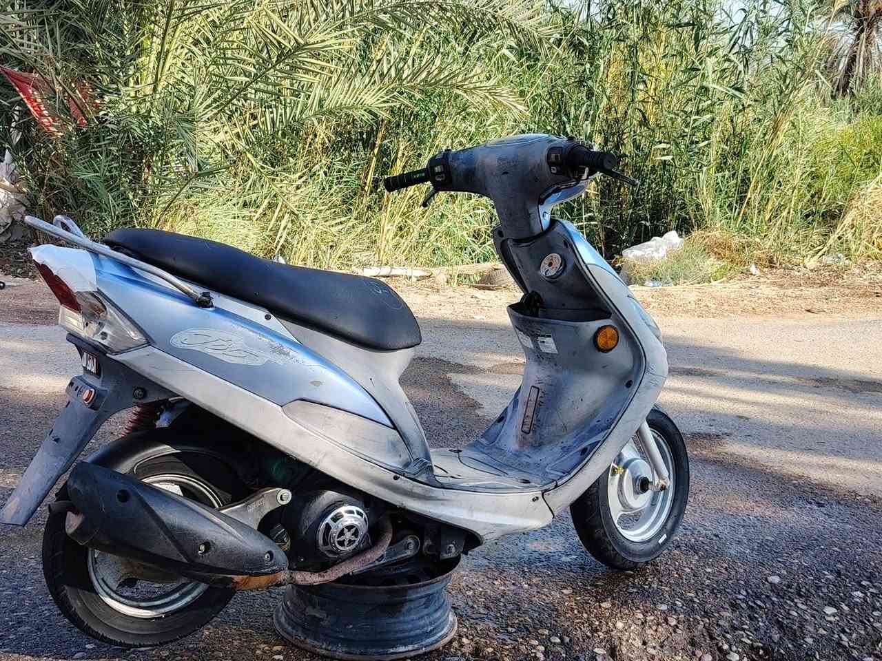 للبيع ماكس منغولي مكينه بس ولفات مفتوحه كهربايات شغاله سلف هورن اشاير جاهزه الدراجه كفر اصلي مختم الدراجه جاهزه السعر 525وبيه مجال مكاني الرميثه اتصال ***********
