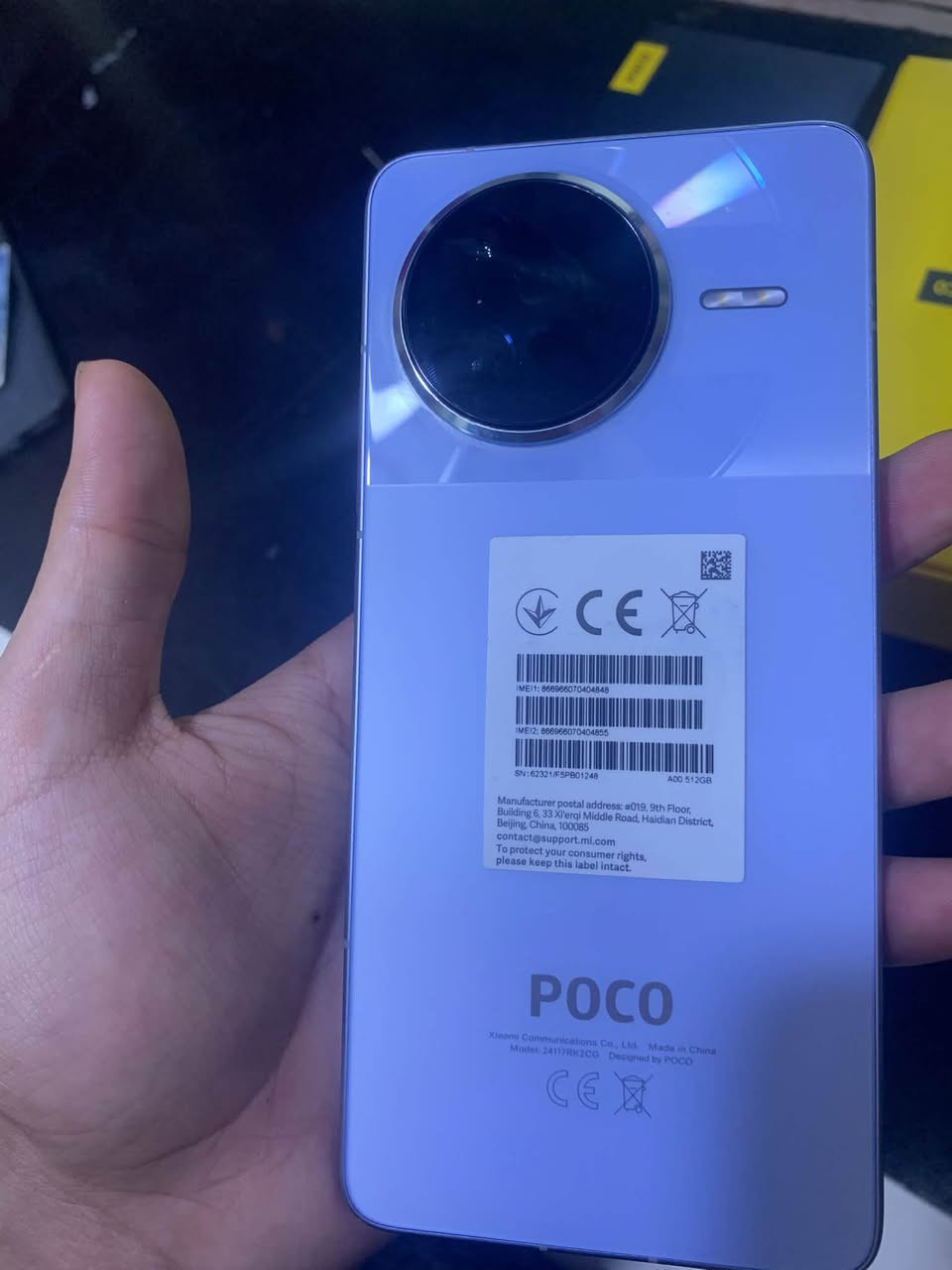 اقوا جهاز ممكن تشوفه عينك POCO F7 Pro 5G اقوا جهاز للعاب معالج سناب دراكون ايت 8 يشغل ١٢٠ فريم شاشه 144 هيرتز يدعم كامره احترافيه قويه ذاكره 512 تلفون وياهاا كارتونه كامل ملحقاته  تلفون بعدهاا بحالة الوكاله مابي زلغ نضافه تجي تشوف شوفت عينك سعرر / 500 مكاني البصره القبله رقمي واتساب /***********
