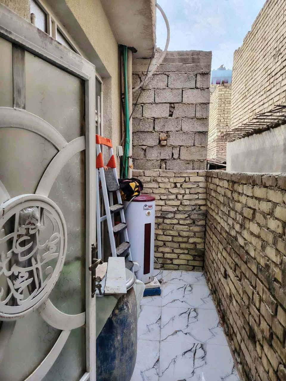 حي البلديه • ١٠٠م • طابو