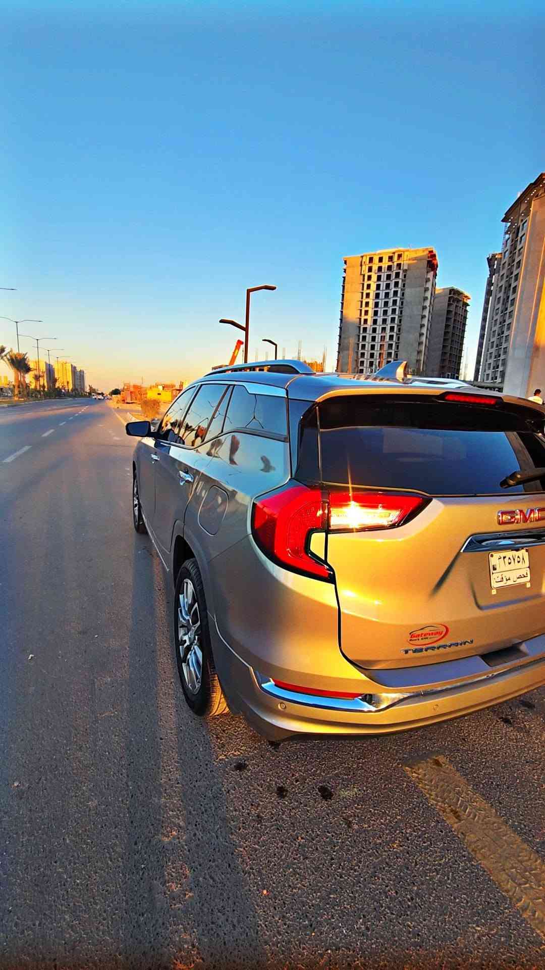 ‏GMC Terrain  2023
الفئة:  دينالي فول موصفات بانوراما 
المديل:2023

اللوحة: فحص مؤقت تترقم اي محافظة 
الضرر: بنيد مصبوغ وجاملغ امامي ايسر بيه بارد 
صور الحادث مرفقة بالمنشور 
بدون ايرباك
_____________________________________
1-حجم المحرك 4 سلندر 1500 تيربو. 
2-عدادالمسافة  
3-بصمة ابواب وتشغيل عن بعد. 
4زينون عالي ناصي. 
5-حساس خلفي. 
6-كامرة خلفي دوارة. 
7-مقاعد جلد آصل. 
8-خزن ميموري لكرسي السايق. 
9-المقاعد الامامية كهرباء. 
10-تبريد خلفي قطعتين. 
11-تدفئة الكراسي الامامية. 
12-جنطة كهرباء. 
13-تحديد مسار. 
14-تحكم استيرن 
15-رادار امامي 
16-رادر جانبي مانع اجتياز.  
_____________________________________
اتصال وللأستفسار  ع رقم وبيه واتساب
***********

