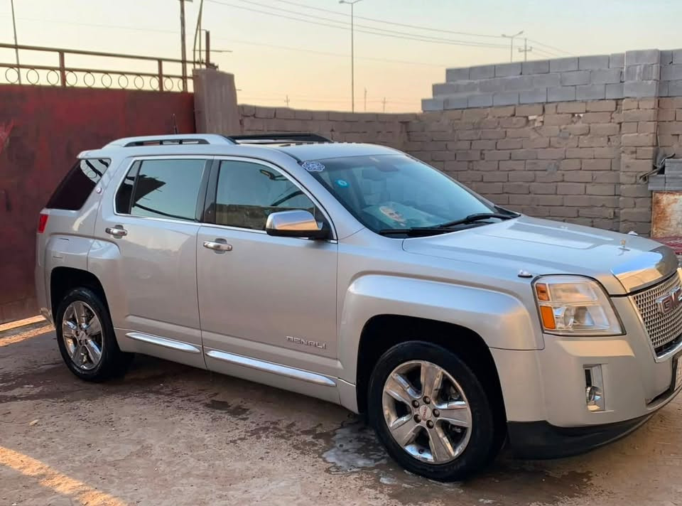 جمسي تيران دنلي ٢٠١٣ فول مواصفات سعر مناسب واخو البلاش بيع مستعجل 88 ورقة
وارد امريكي حادثها جاملغ وبنيد وهنا بالعراق نضرب الجاملغ الثاني يعني تلث قطع والباقي كفاله الي يدور سيارة سفر واقتصادية بالداخل وعائليه بسعر مناسب

السيارة سته سلندر 
حساسات امامي خلفي
رادراات مانع اصطدام 
تحديد مسار 
كشنات جلد تدفئه وتبريد 
مري كهرباء وقلاب
سلايد 
نقطة عمياء 
بك لايت لد والامامي عدسه 
ويل كروم 
سستم سماعات بايونير 
شاشة لمس 
وبيها هــواي مواصفات والسيارة كلها مختمه دنلي
 جاهز لتحويل ثاني يوم 
مكانها البصرة / قضاء القرنة
السعر 88 ورقه قفل 
***********
