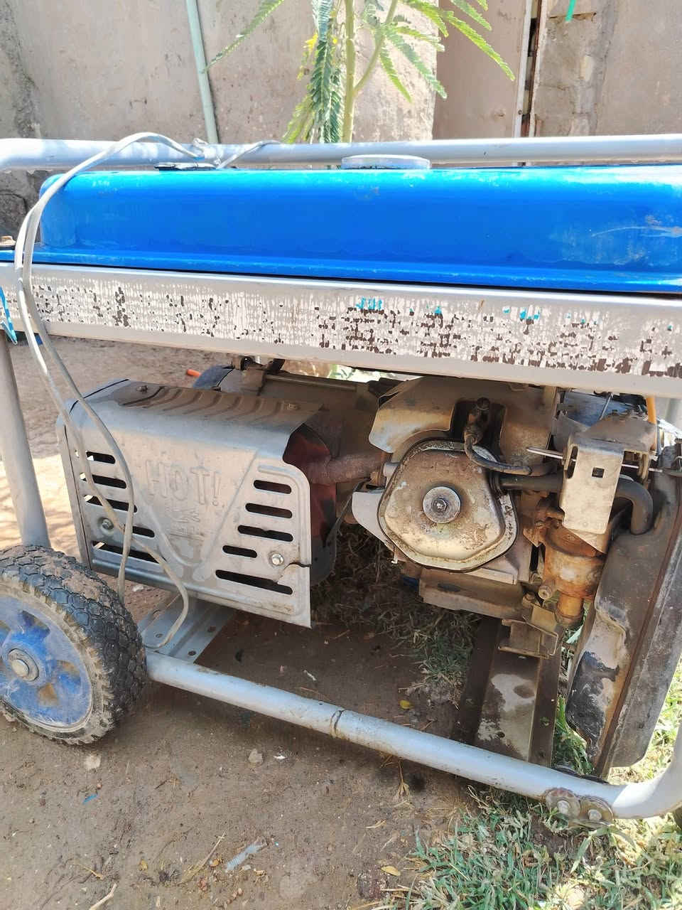 للبيع مولد سته اونص كيفي مداخل تصليح بعده جديد بس باتري نقصه السعر 350اوبيه مجال ***********
بغداد ناحيه الوحده بالقرب من بسمايه
