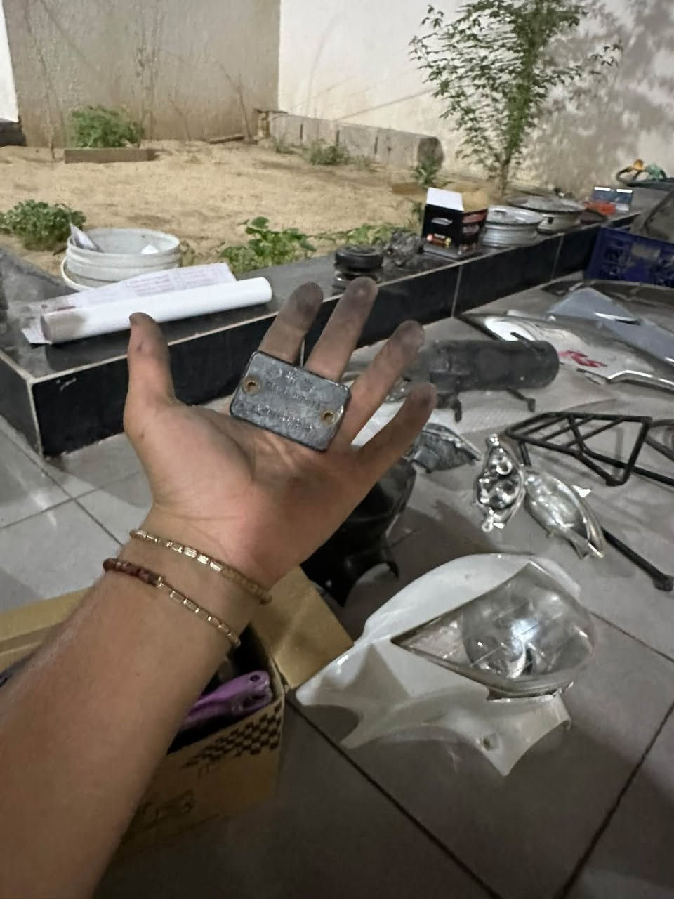 غراض ماكس • بصره ياسين خريبط • توصيل