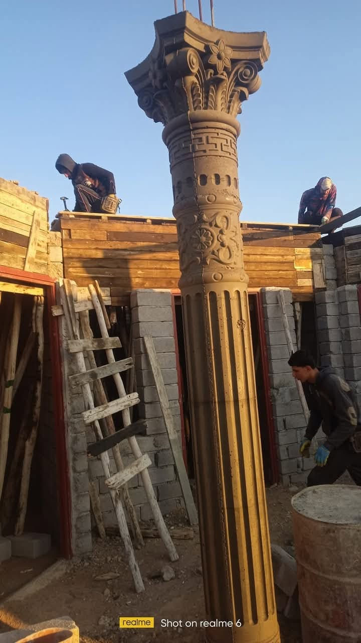 السلام عليكم عن غريب نعلن عن وصول قالب الملكي المربع 🏦 
بديكو حديث وجديد #ملاحظة من تاريخ وصول القالب راح يكون خلال سبوع مجاني من حض اي ابو بيت داخل العريج يجي ننطي يشتغل بي للبيت ورجعو. حالين متوفر قالب دائري 👉
 #كل ماهوا جديد في #سكلة_العريج موقع شارع الخدمي ملاحظة داخل العريج فقط 
#احمد محمود الباشا
***********
***********
