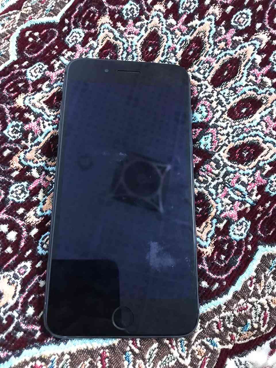 ايفون ٨ بلاس • ٦٤ • بصمه