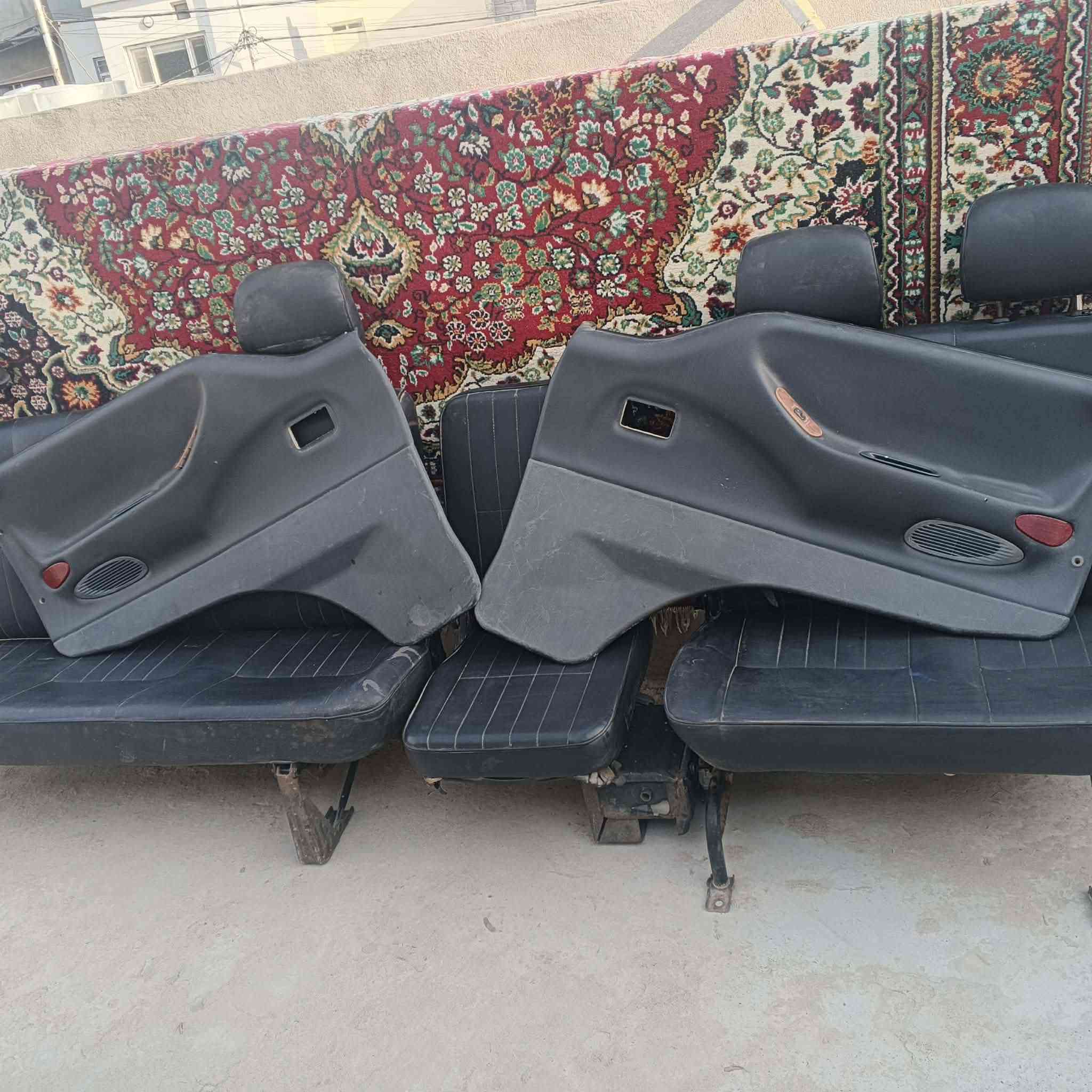 السلام عليكم
كشنات للبيع هونداي أصلي وبطاين 
السعر 400 الف التواصل على الرقم 
***********
***********
المكان موصل
