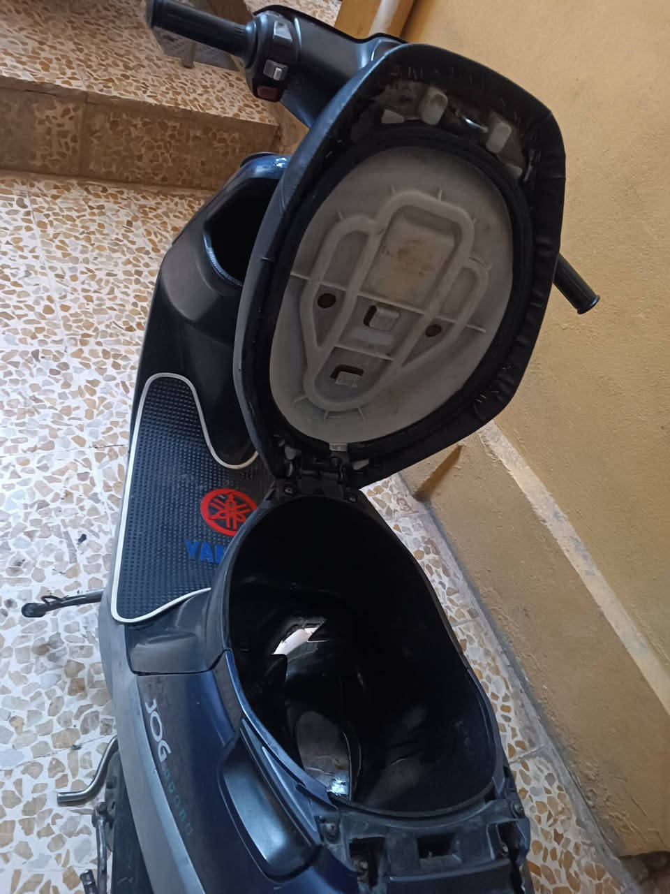 ماطور بوتين كله شرط بس قبق هندر مفتوح وارمينيه كلها شغاله سعر 380 وبي مجال ***********
