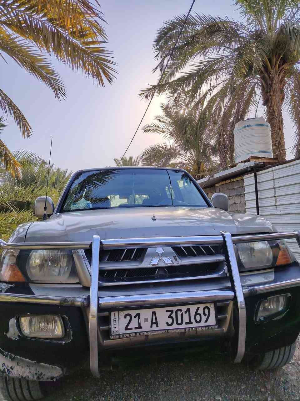 السلام عليكم للبيع باجيرو 2001   6سلندر تبريد ثلج بدون مكفوله من الصبغ للاستفسار ***********
