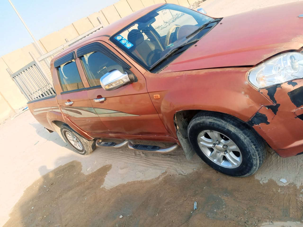 السلام عليكم..سياره بيكم سكاي صيني موديل 2013 سنويه لغايه 2027 ...محرك ونجي 2400 ناعم
سياره نضيفه ..اني الحائز و المالك السياره.. عنواني نجف مقابل قريه الغدير ب نهايه شارع المطحنه..رقم ***********
