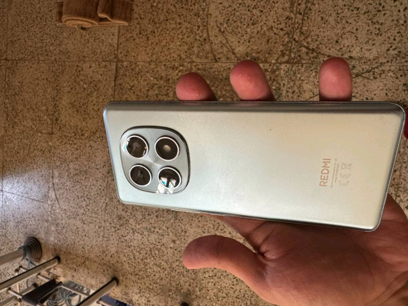 ريدمي نوت 15 • بطارية ٦٥٠٠ • بضمان