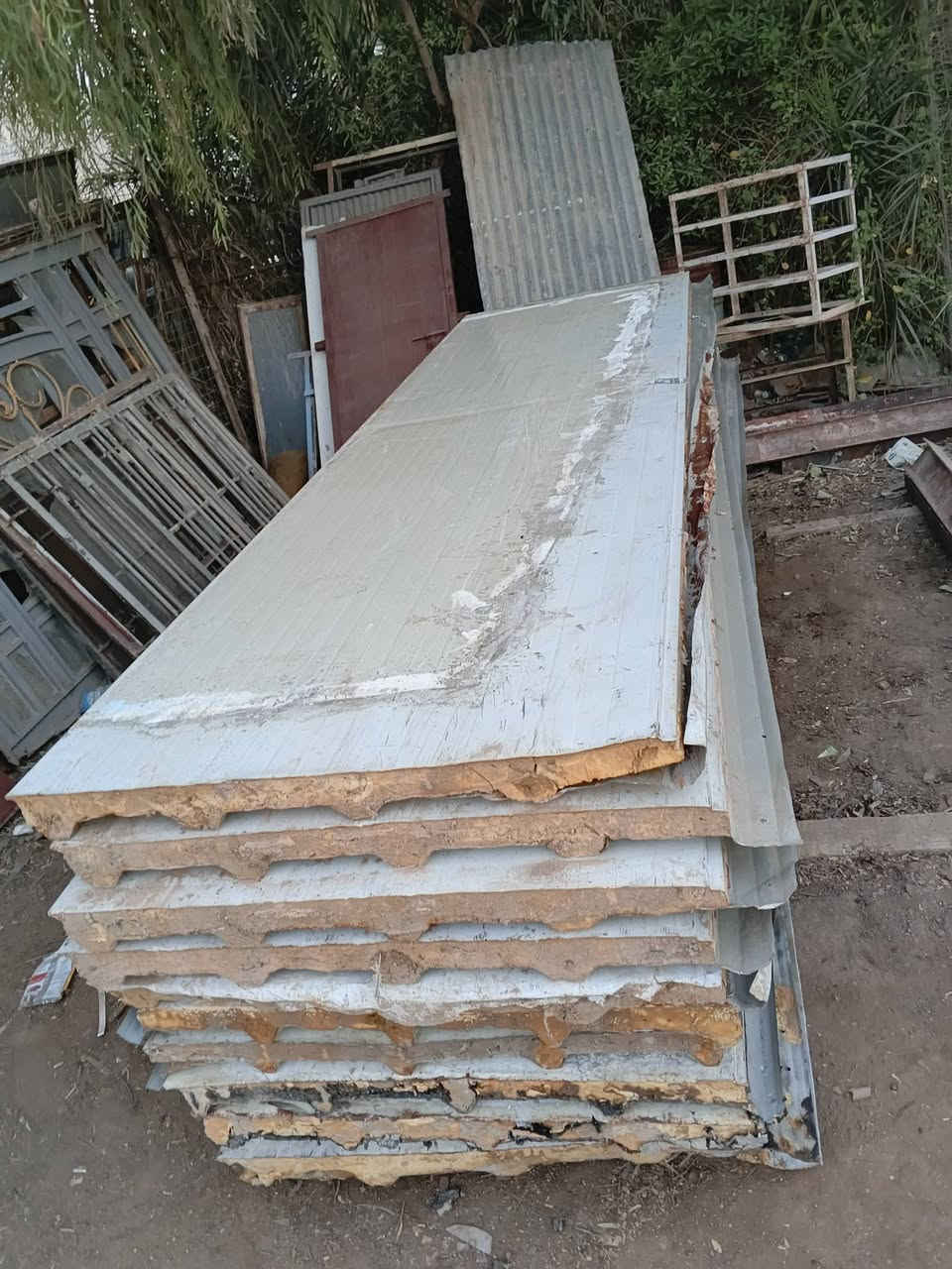 سندويج طول 5 ونص وطول 3 ونص للبيع في سكله ابو حسن السويعدي اللستفسار ***********
==***********
