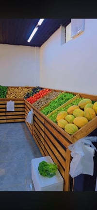 ميوزة خشبية للبيع مكان بغداد الحرية ٠٧٧١٣٧٠٨٢٣٥