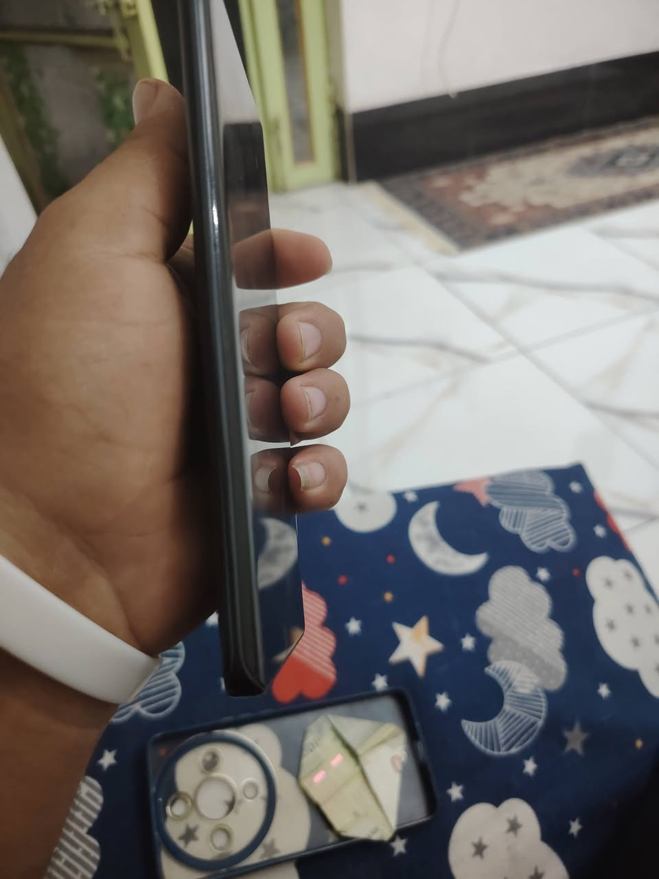 هونر اكس 9 بي • ١٢ غ.ب • ٢٥٦ غ.ب