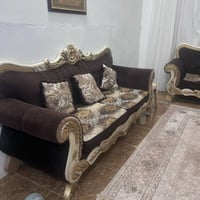 كنب • نضيف • مكلفة بالنشر