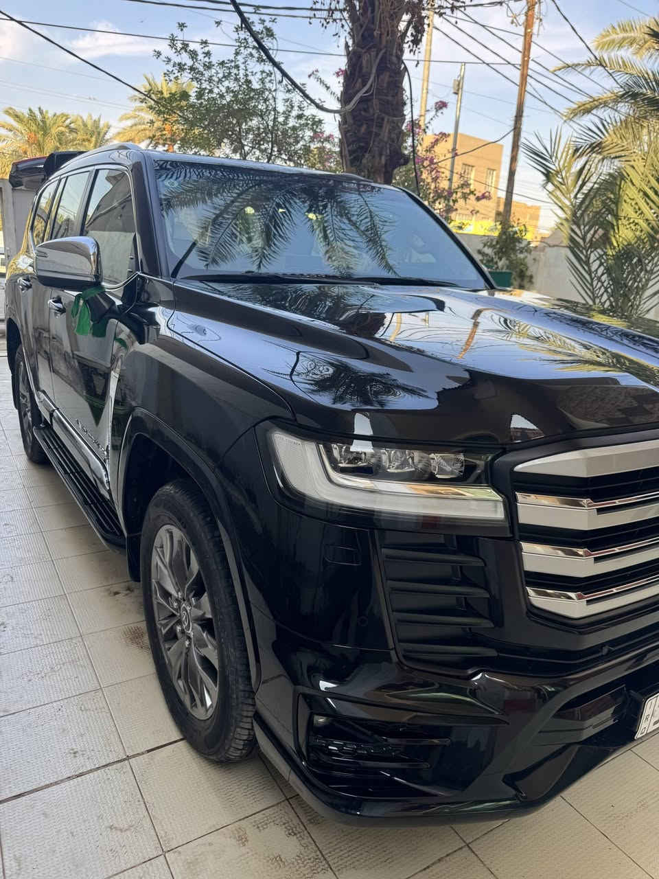 سلام عليكم للبيع لاندكروز 2024 VX LIMITED  بريم اصل       فول مواصفات مكفوله كفاله عامه ماشيه 18 الف رقم بغداد سعرهه 735 وبيهه مجال مكان سياره الديوانية *********** او***********
