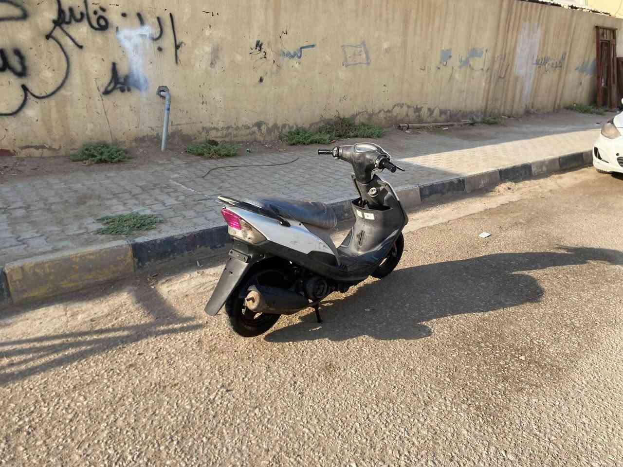 السلام عليكم دراجه ماكس للبيع بوشه 49دراجه نظيفه كهربائيات شغله كفرات بلاديه سعره 550 وبيه مجال 
رقم
‎***********
