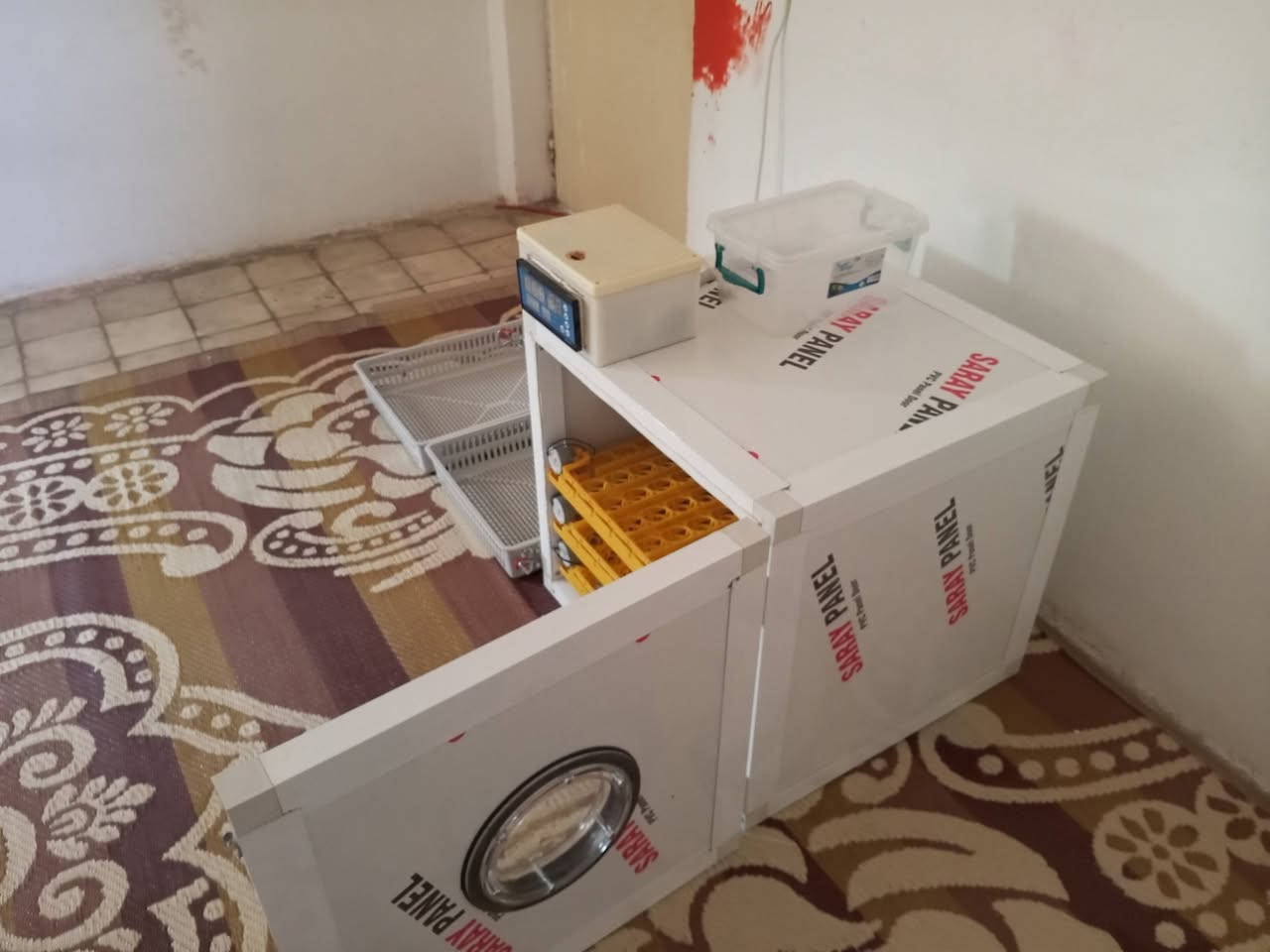 فقاسة • ٢٩٠ بيضة • تفقيص ٨٠-٩٠٪