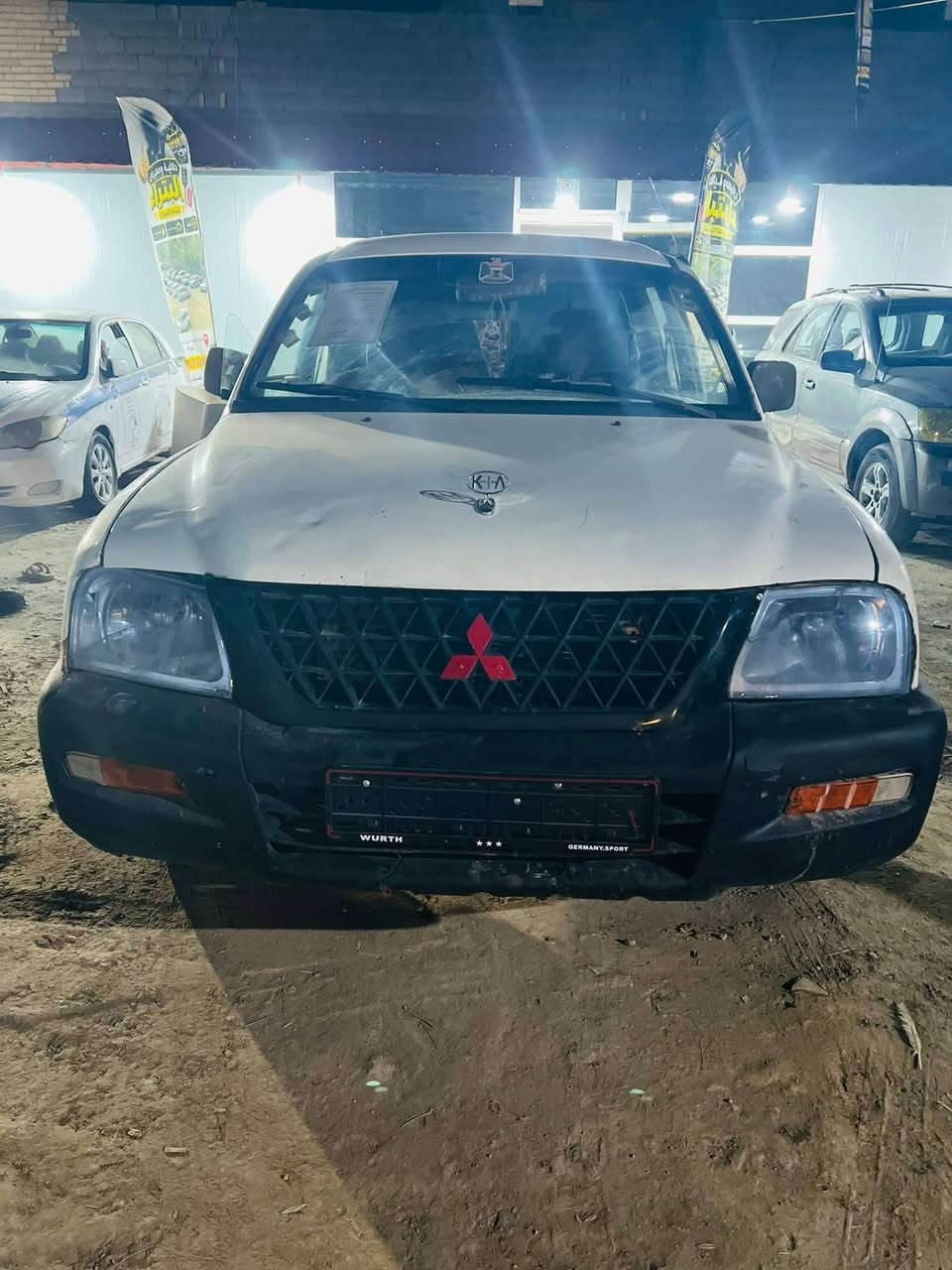 ميتسوبيشي L200 • مزاد الداخلية • رقم كربلاء