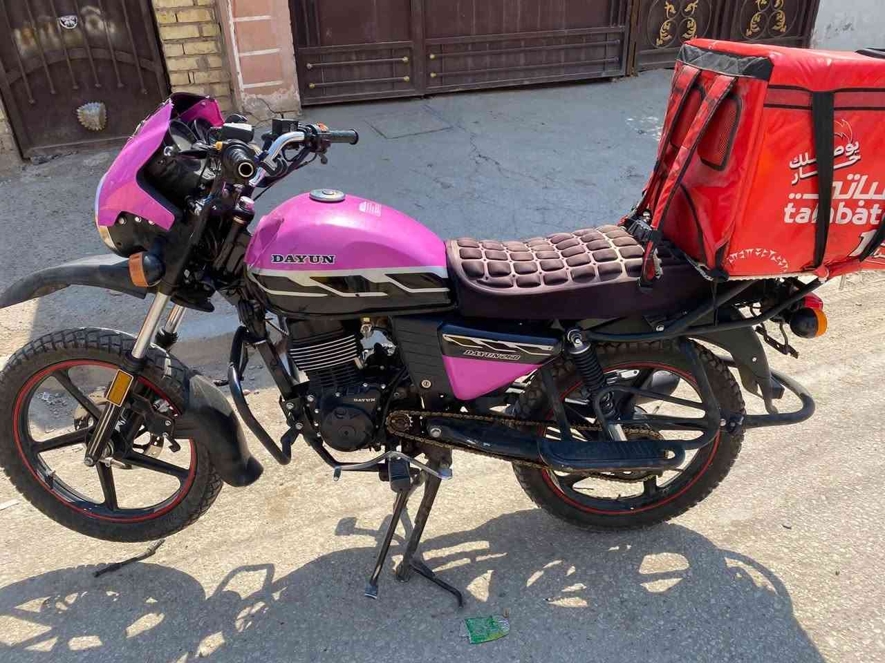دايوان للبيع أو مراوس بوكسر ٢٣ 
بيها هاي الضربه مكاني بغداد البياع  
رقمها بغداد *********** واتساب فقط 
سعرها ٢٣٠٠
