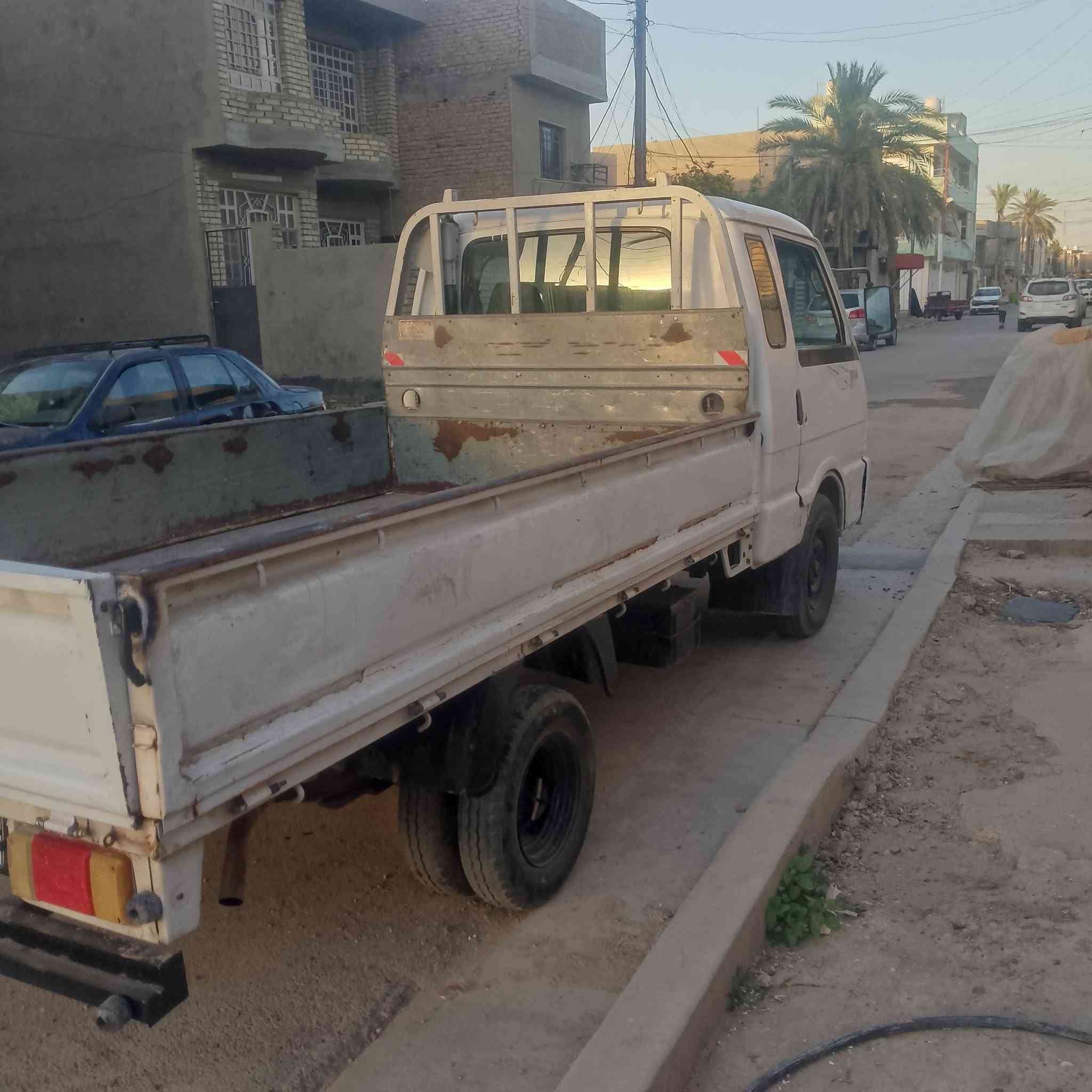 السلام عليكم
بنكو موديل 96
رقم بغداد الجديد
بأسمي تحويل ثاني يوم
الكير الثالث يفلت
المكينة بيه صرف قليل
رقم الشاصي ما واضح
الهزة تستحق يوم 28 بهذا الشهر يعني اذا تحول قبل يوم 28 متسوي هزة واذا ورة هذا الوقت لازم هزة يعني لازم ادك شعار بالگمارك ..
السعر 45 وبيه مجال 
مكان السيارة بغداد 
***********
