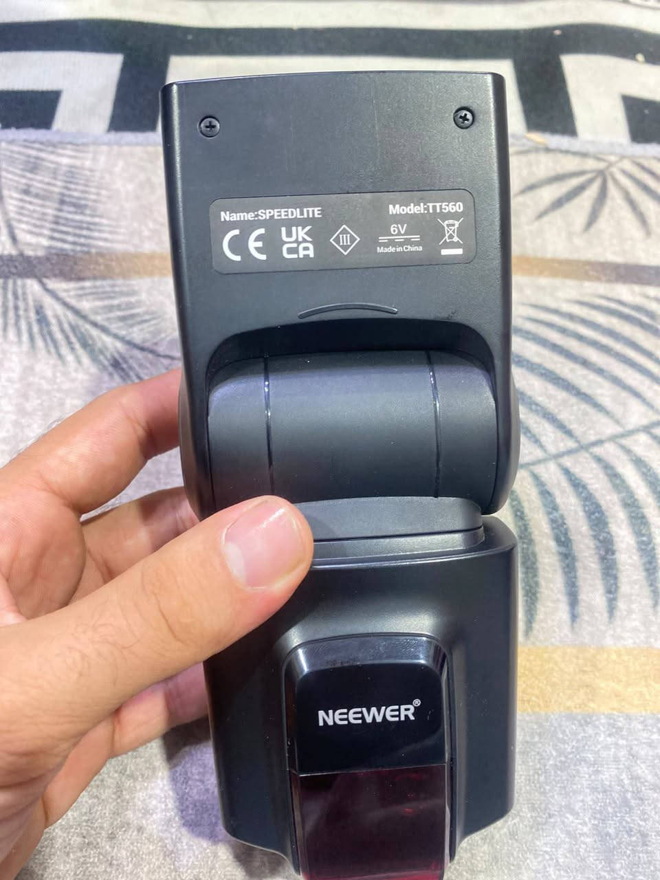 ⚡ فلاش خارجي TT560 Speedlite ✅ إضاءة قوية وثابتة ✅ مناسب للتصوير الداخلي والخارجي ✅ أوضاع تشغيل متعددة (M / S1 / S2) ✅ متوافق مع كاميرات Canon وNikon
🎥 رونن (Ronin) ✅ ثبات احترافي أثناء تصوير الفيديو ✅ لقطات سينمائية سلسة ✅ مثالي لصناع المحتوى والمصورين

 للاستفسار واتساب : *********** -***********
