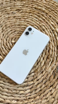 Iphone 11 جهاز ايفون ١١ Memory 128GB Battery life 75%