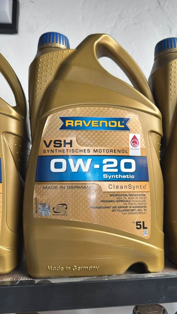 سلام عليكم
زيوت رافينول (ravenol) الاماني متوفر جميع القياسات 
ومتوفر كودات خاص VW 
عنوان كركوك كراج شمال قرب جسر شورجة
*********** اسطة نجاة
