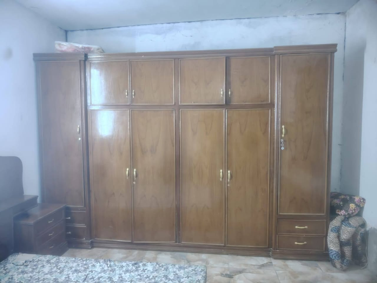 السلام عليكم غرفة صاج عراقي نضيفه كلش السعر 650 المكان الطيفيه المزرعه ***********
