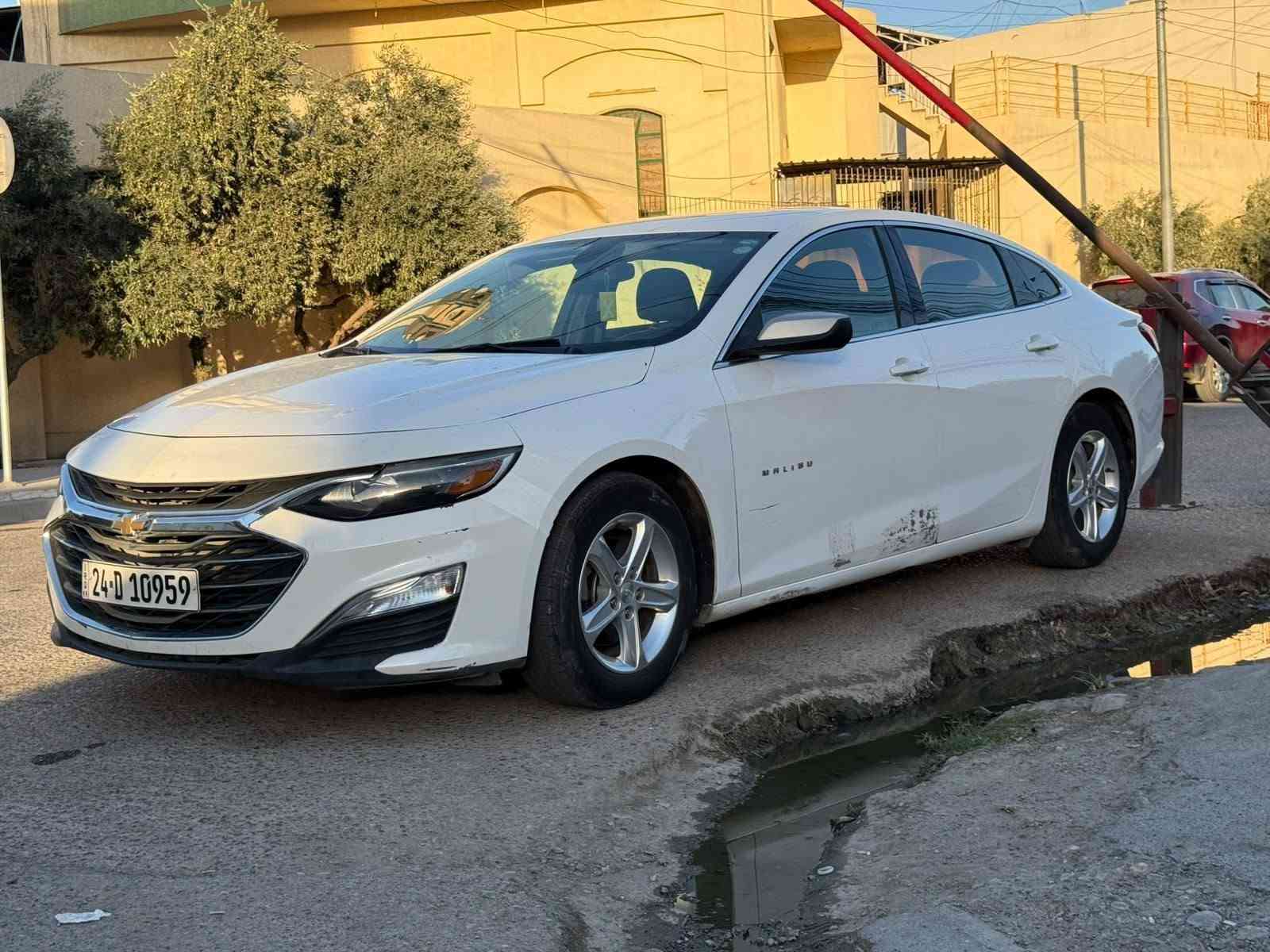 ماليبو ٢٠١٩ رقم دهوك بسمي
السياره بيها صبغ
مكفوله من الكلبه
من الدواخل
ارباك سليم
مكاني موصل ايسر
سيارة جاهزة
سعر ٨٨  ورقه بيها مجال شي بصيط
ملاحظة ترهم مراوس ب سيارة بحدود ٥٠ إلى ٦٠ ورقه
***********
***********
