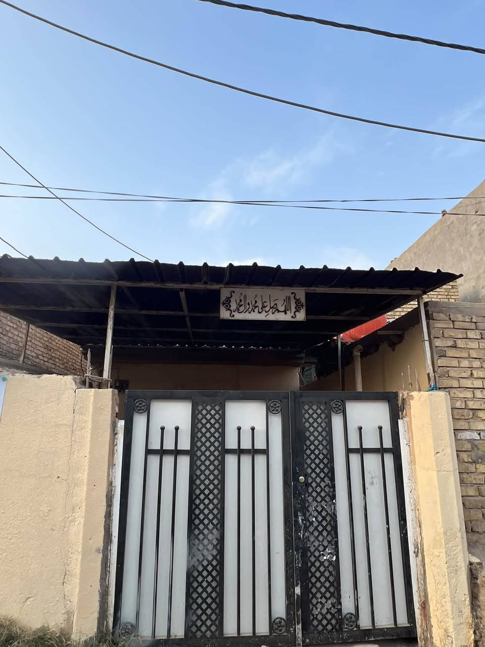 حي المهندسين • مقابل الجامع • جديد ونظيف