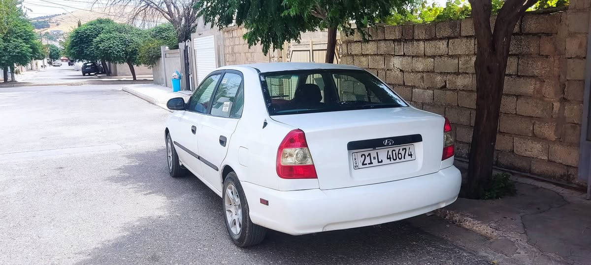 هۆندا ئەکسێنت 2001.گێڕ عادی
• کارەباییات کامل و مەزبوت
• 4 تایەی لۆکی لەژێرە 
• تەحویل و غرامە بەشەرت

سـعـر : 43 گەڵا

مەکینە و گێڕ بەشەرت (فیتەر)
هیچ کێشەیەکی تێدا نییە 

ژمارە
***********
